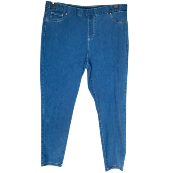 Architect Pants - Architect pull on medium wash jean with stretch 1X